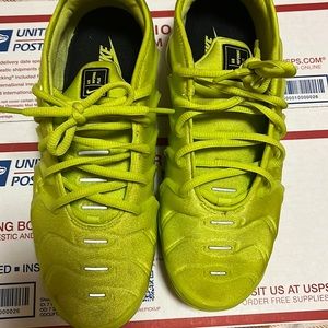 Women Vapormax plus size 9.5 women